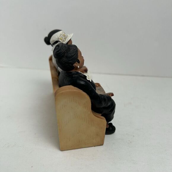 UTI Church Ladies in Church Pew Resin Figurines in Simulated Wood Church Pew - Picture 4 of 6